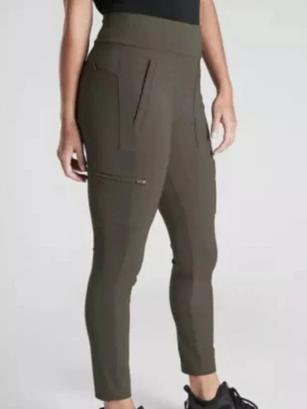 Athleta HEADLANDS HYBRID CARGO II TIGHT LEGGING Size 6 PeatGreen